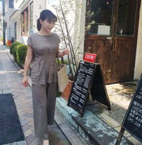 ストレッチリネンタックフレンチブラウス✙ストレッチリネンダーツワイドパンツ！5月11日までSPECIAL  SETPRICE（イベント終了）